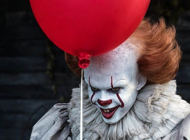 Pennywise costume